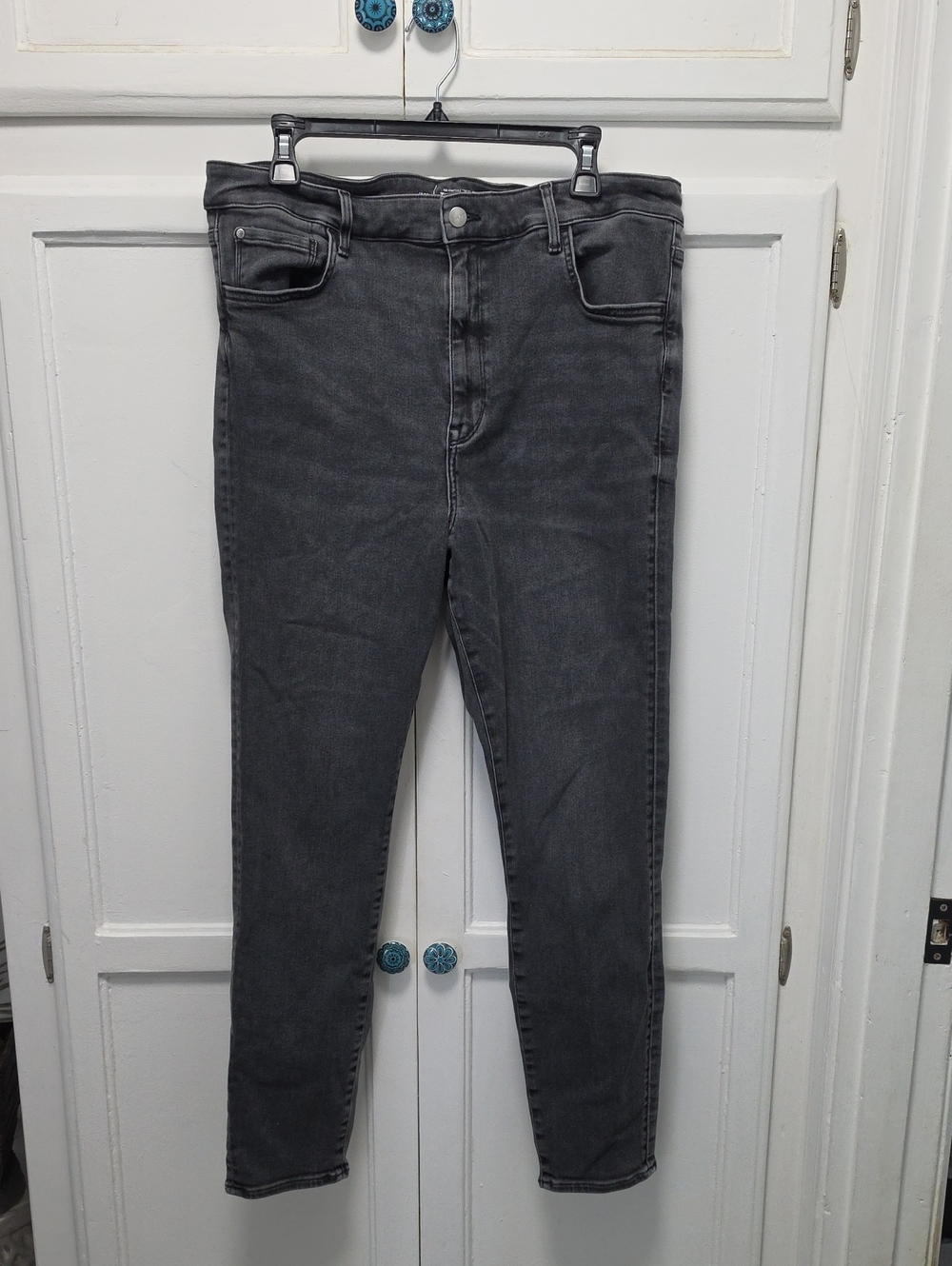H&M Charcoal Gray Skinny Jeans - High Rise